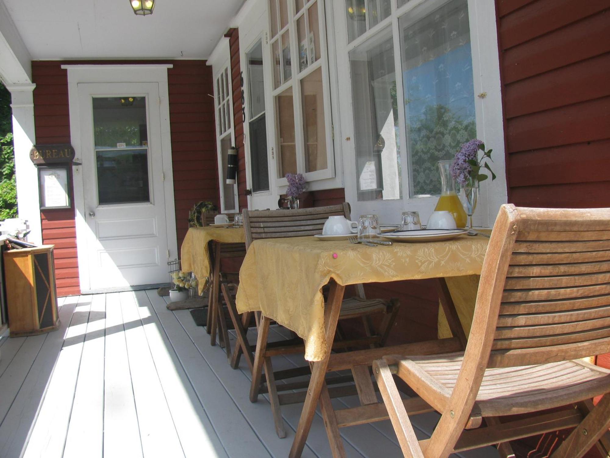 Complexe D'Hebergement La Maison Touristique Dugas Caraquet Dış mekan fotoğraf